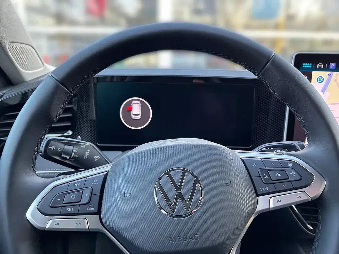 Volkswagen Passat Variant - Thumbnail 9