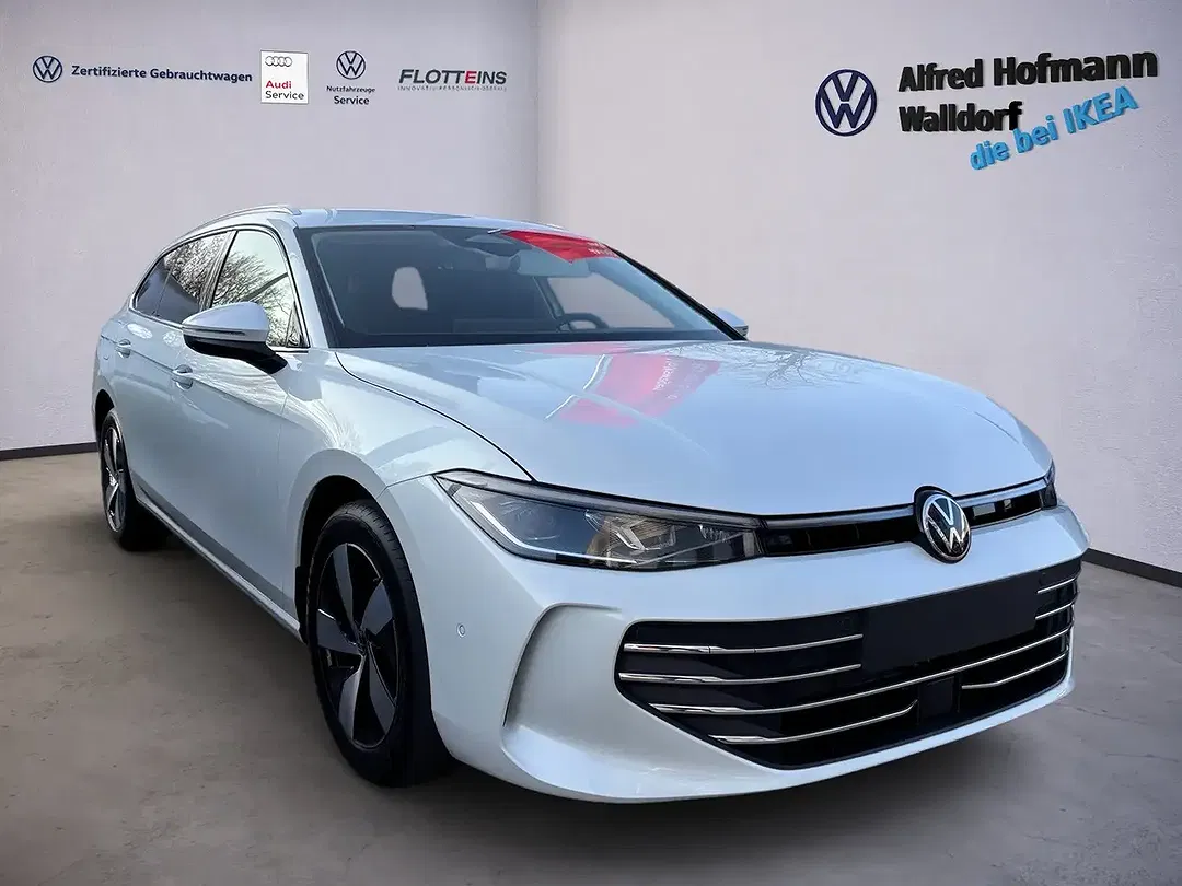 Volkswagen Passat Variant - Thumbnail 2