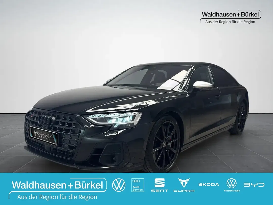 Audi S8 - Thumbnail 1