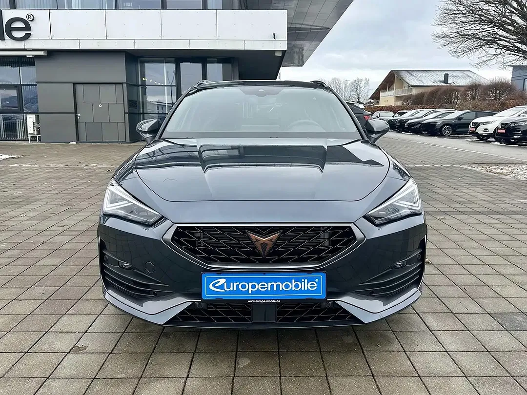 CUPRA Leon - Thumbnail 2