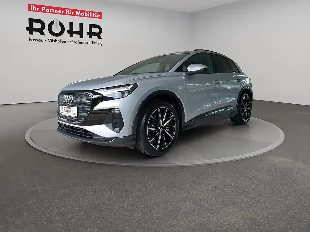 Audi Q4 e-tron - Thumbnail 1