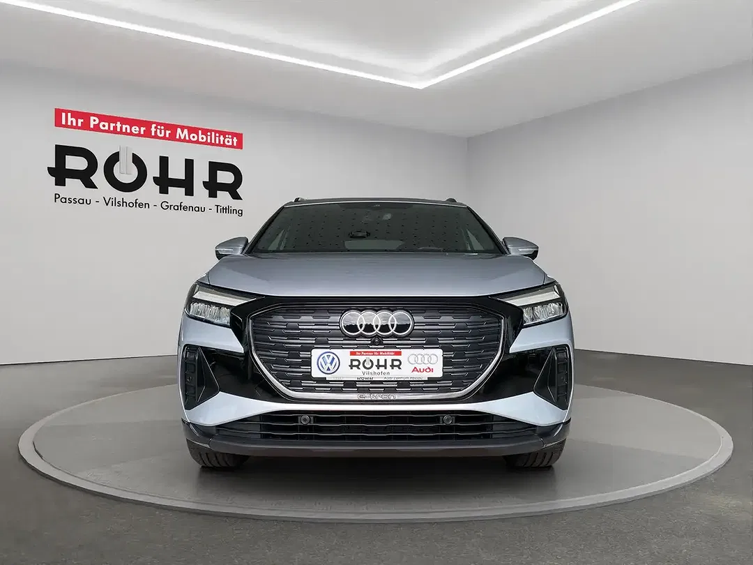 Audi Q4 e-tron - Thumbnail 2
