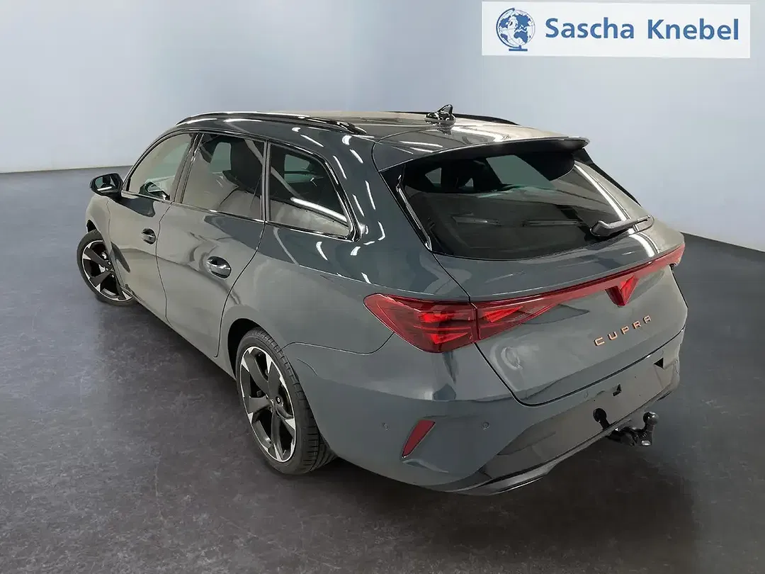 CUPRA Leon - Thumbnail 5