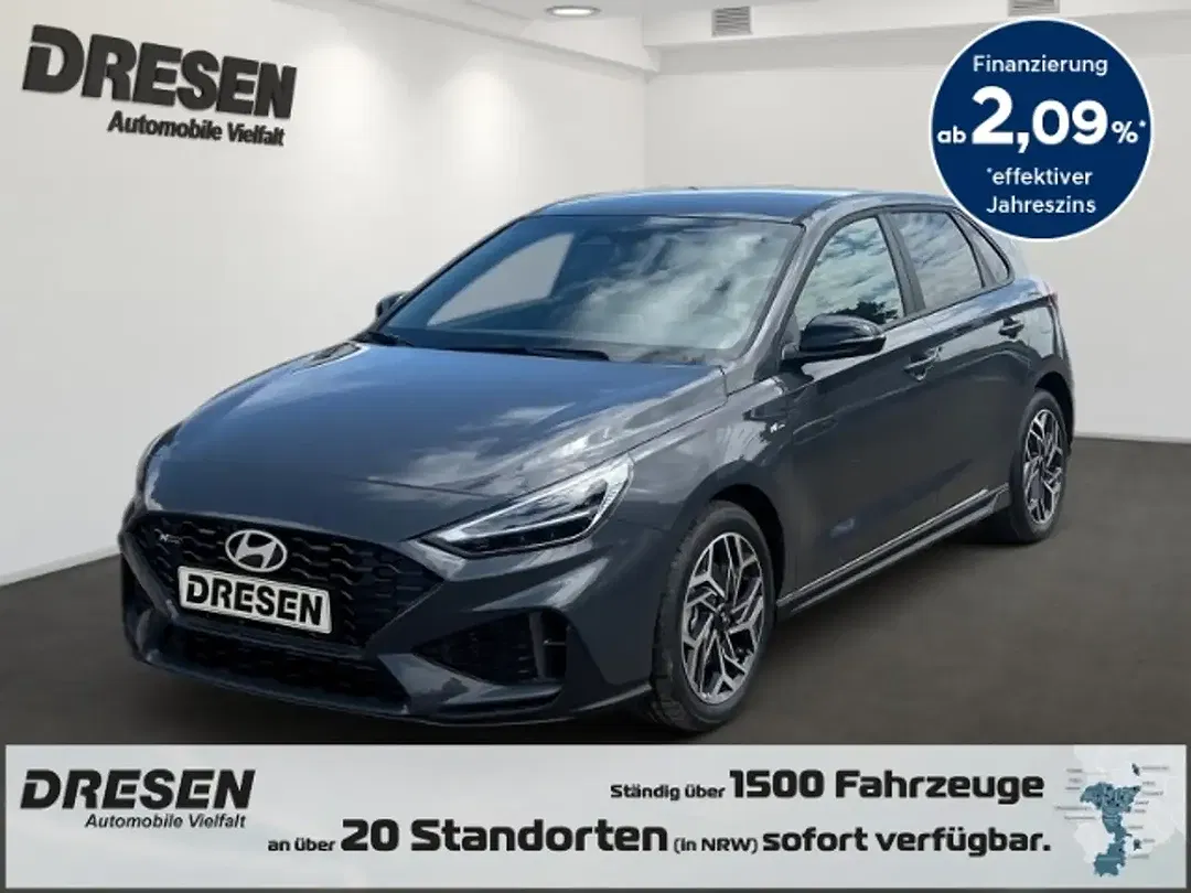 Hyundai i30 - Thumbnail 1