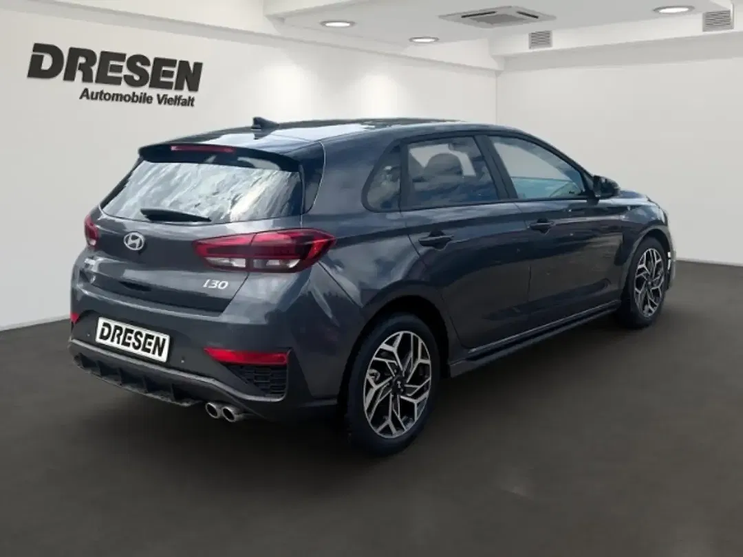 Hyundai i30 - Thumbnail 3