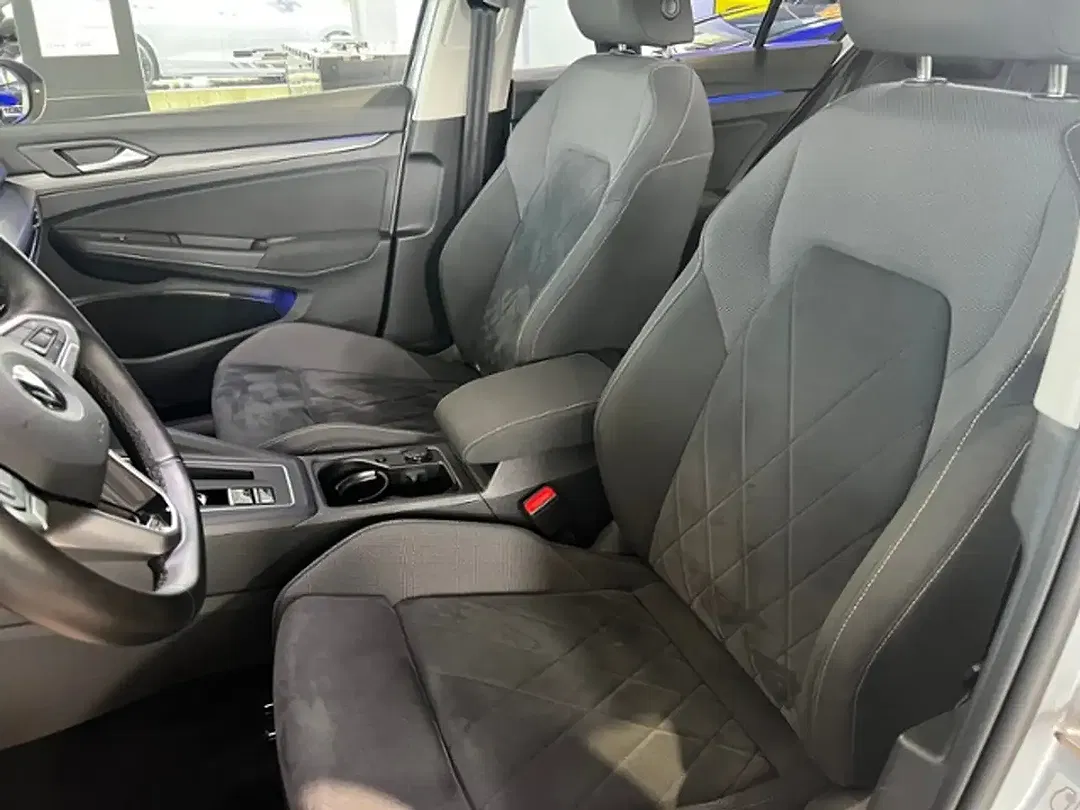 Volkswagen Golf - Thumbnail 8