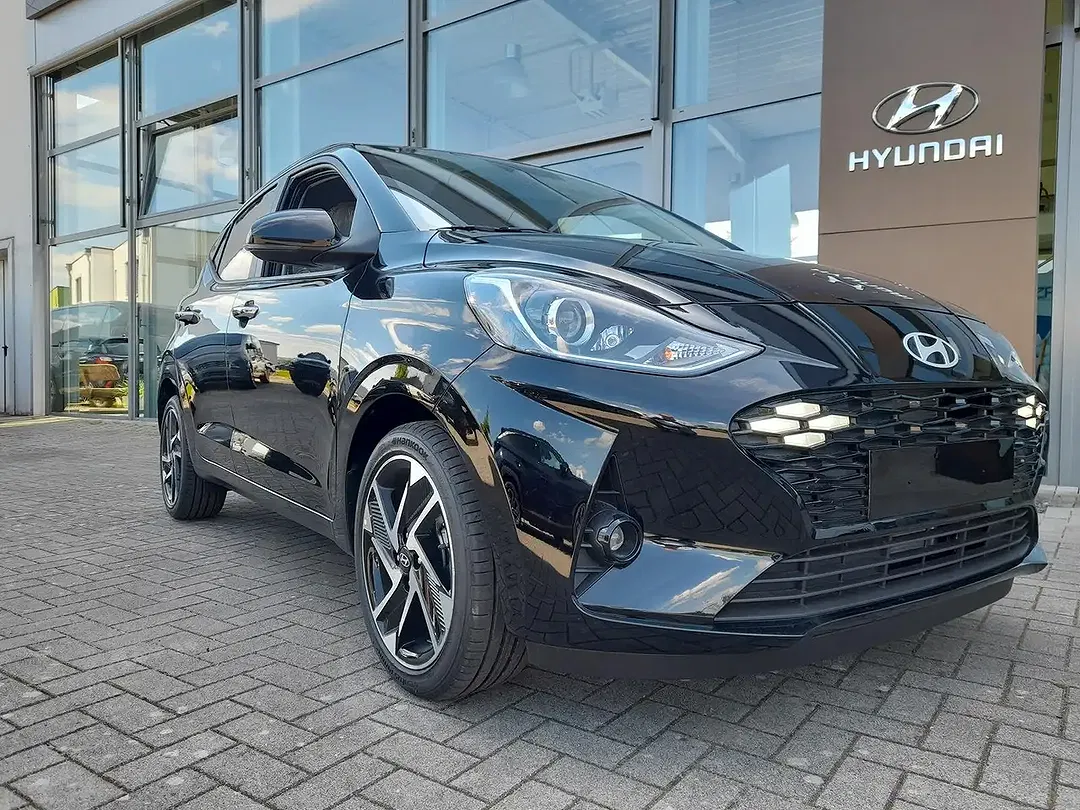 Hyundai i10 - Thumbnail 2