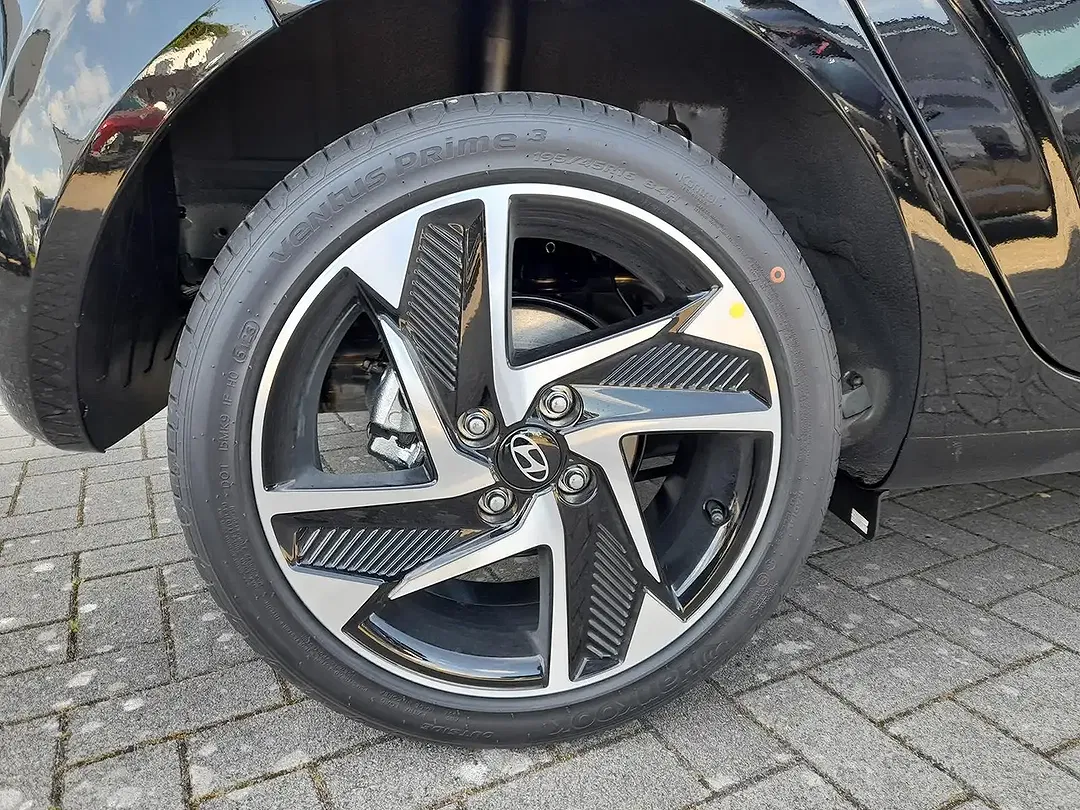 Hyundai i10 - Thumbnail 7