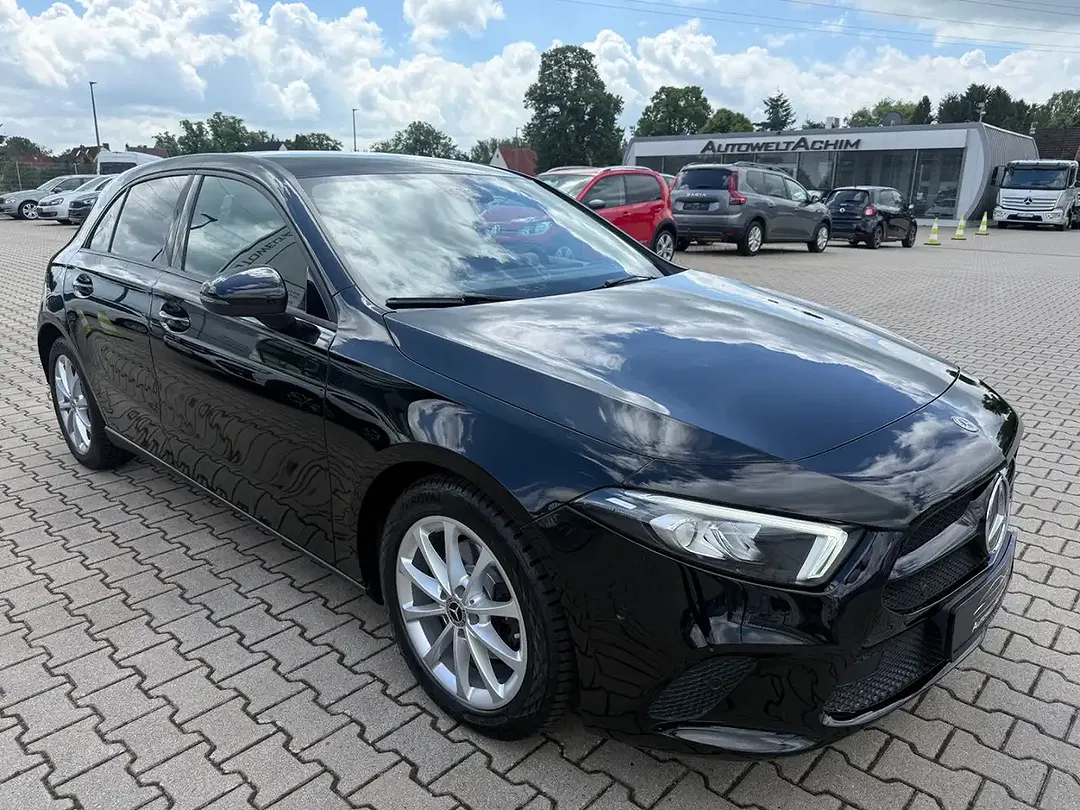 Mercedes-Benz A 180 - Thumbnail 4