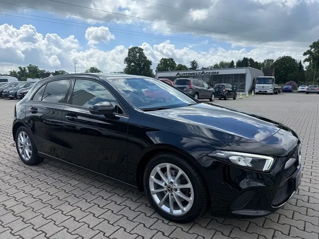 Mercedes-Benz A 180 - Thumbnail 5