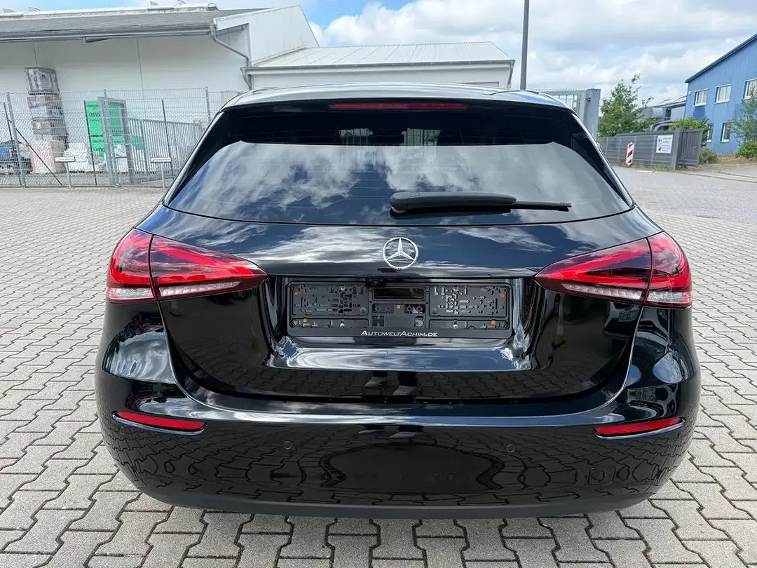 Mercedes-Benz A 180 - Thumbnail 8