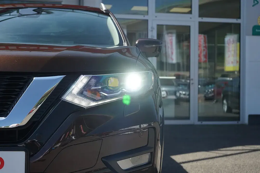 Nissan X-Trail - Thumbnail 4