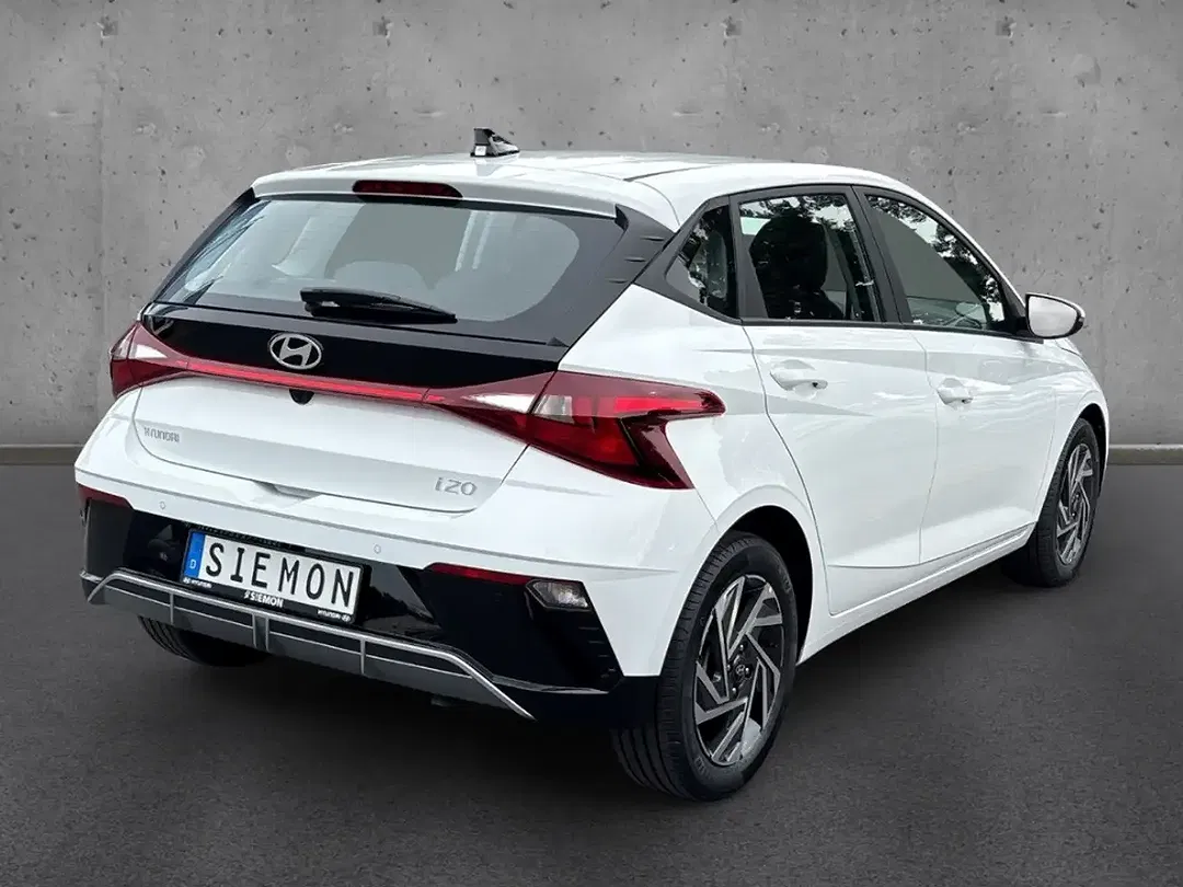 Hyundai i20 - Thumbnail 4