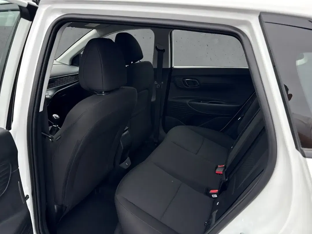 Hyundai i20 - Thumbnail 8