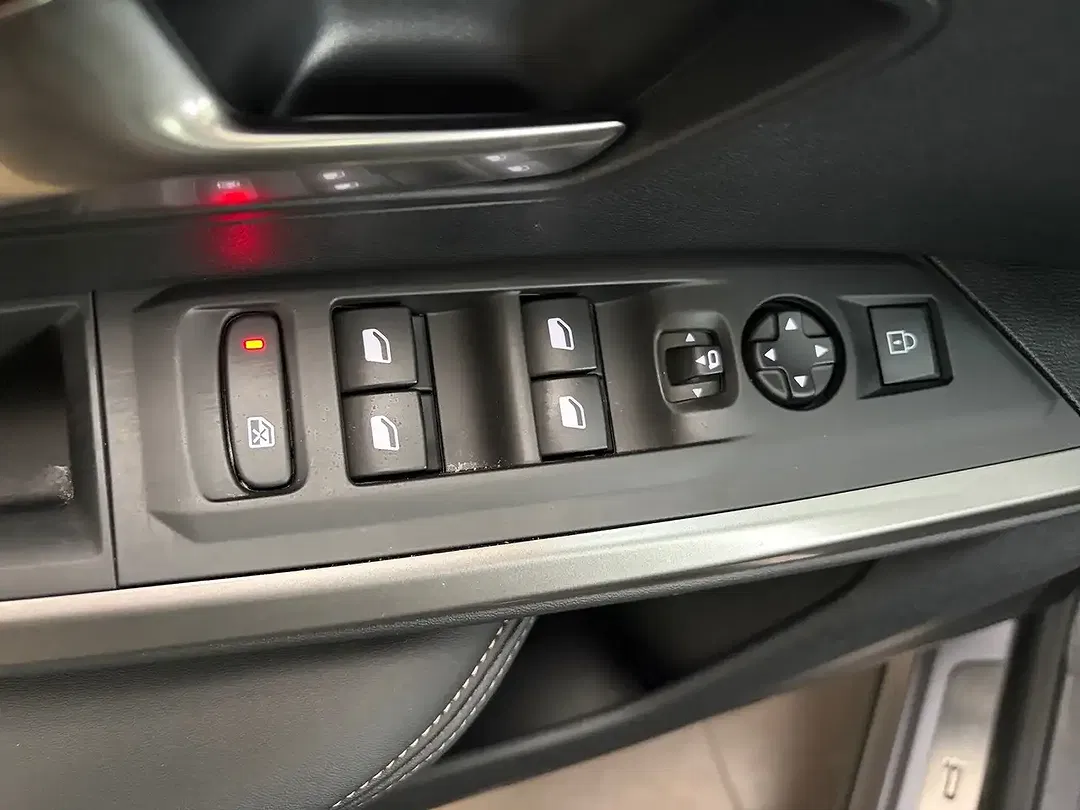 Peugeot 5008 - Thumbnail 15