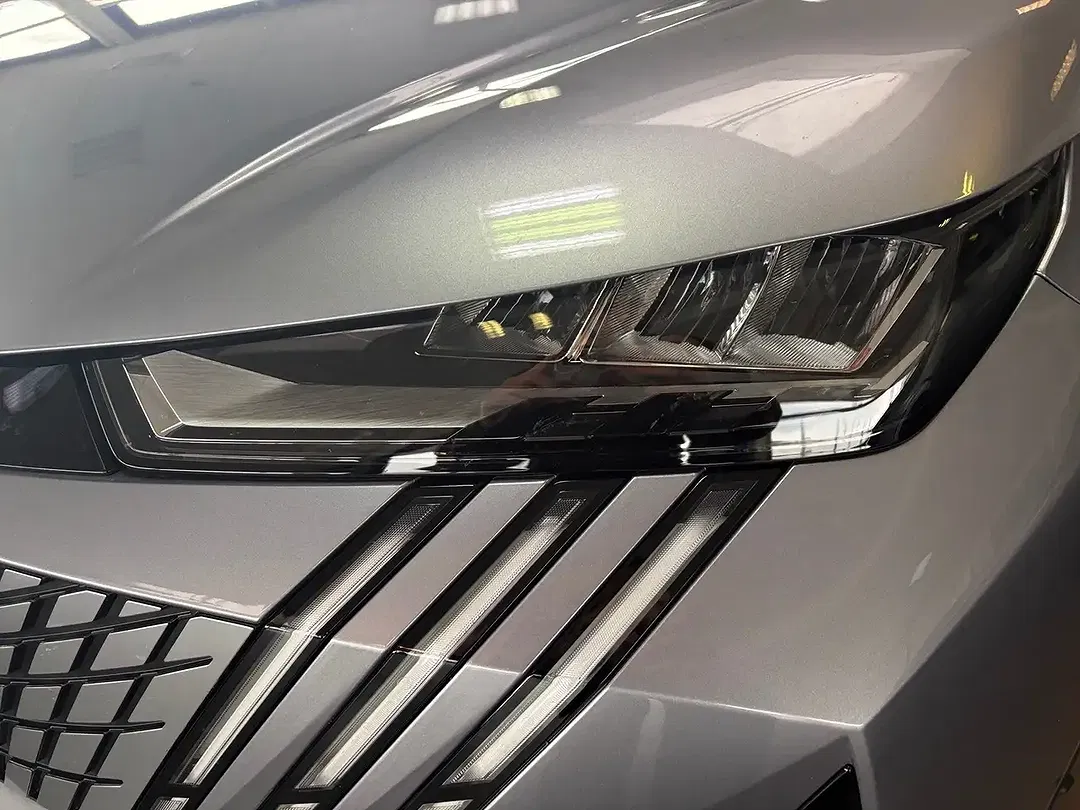 Peugeot 5008 - Thumbnail 3