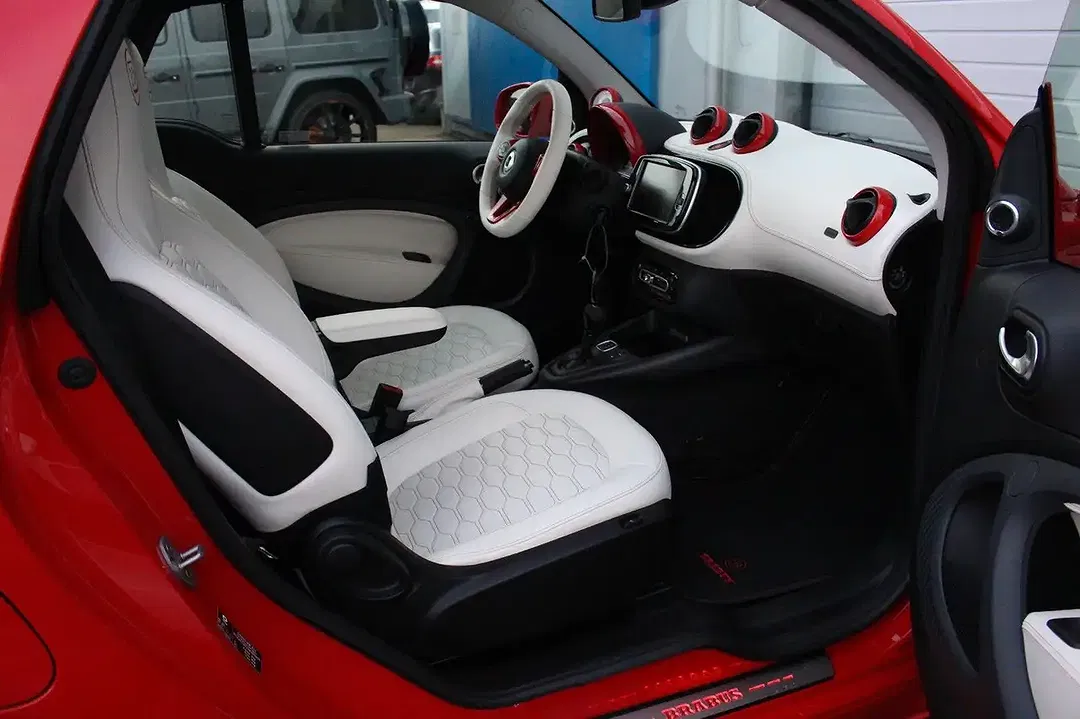 smart forTwo - Thumbnail 12