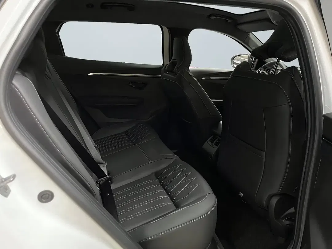 Mitsubishi Eclipse Cross - Thumbnail 10