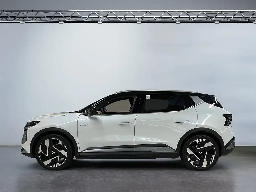 Mitsubishi Eclipse Cross - Thumbnail 3