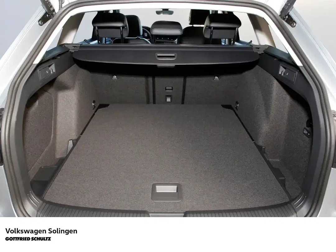 Volkswagen Golf Variant - Thumbnail 4