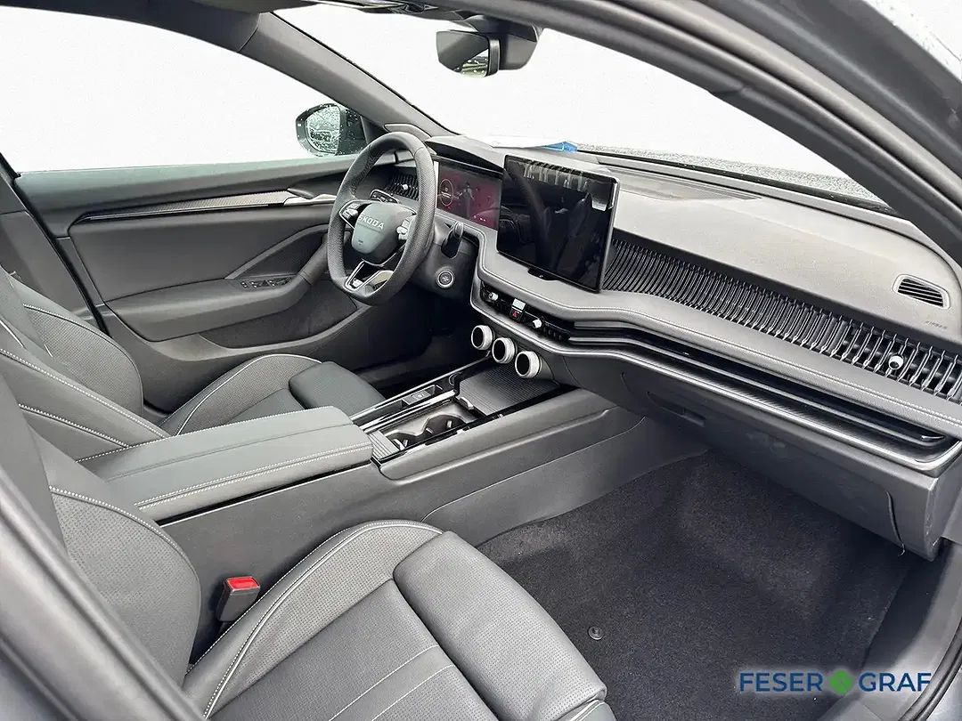 Skoda Superb - Thumbnail 7