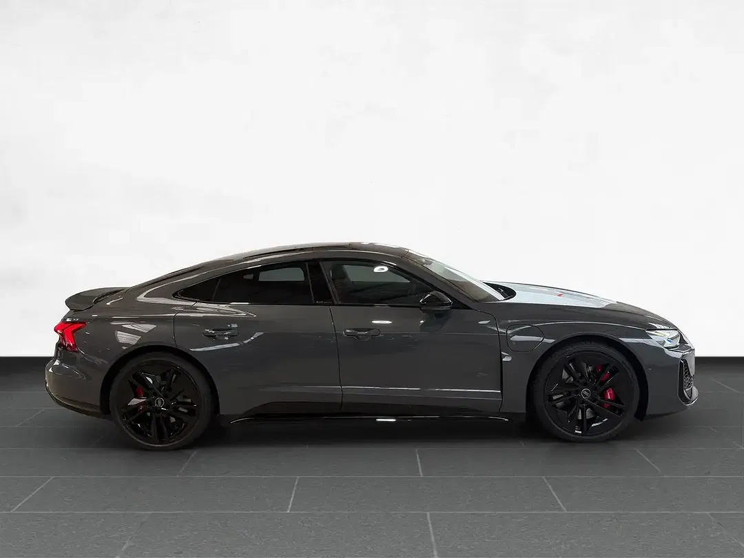 Audi RS e-tron GT - Thumbnail 5