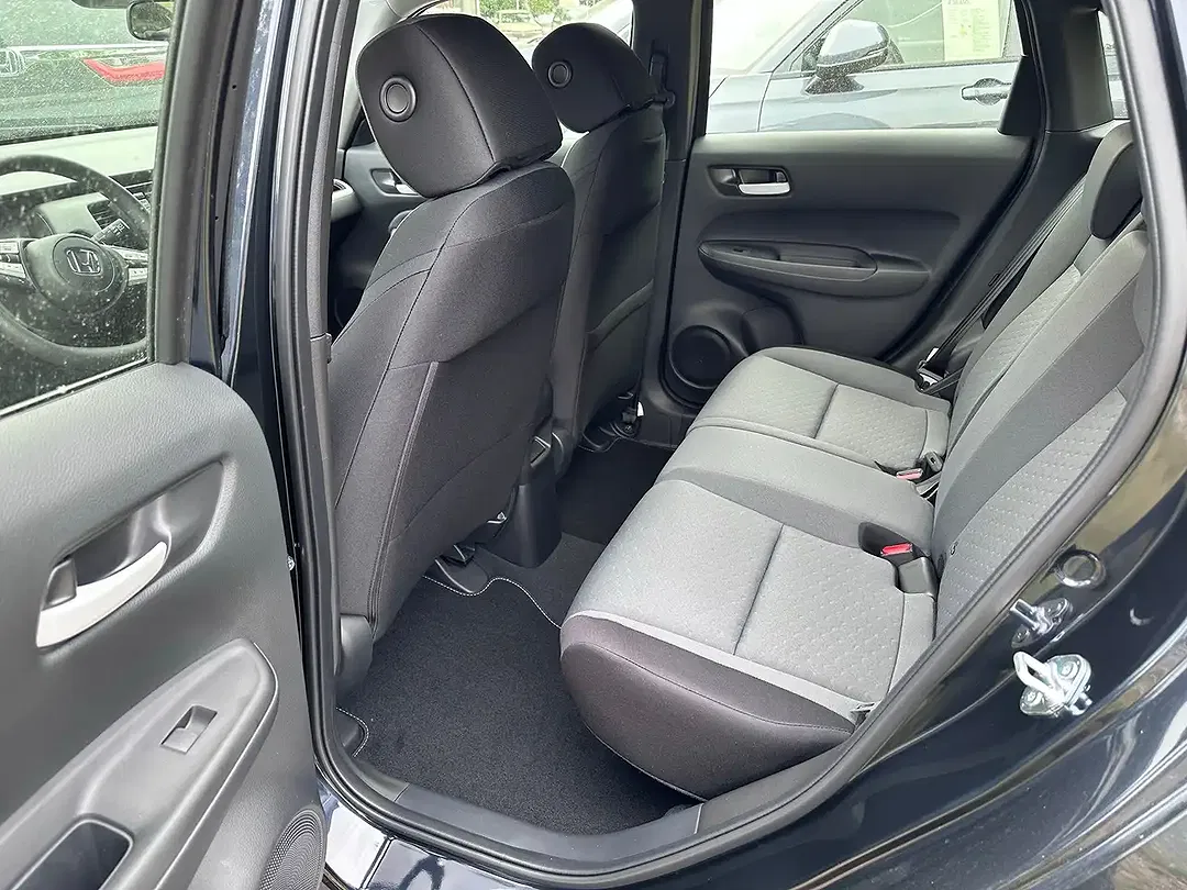 Honda Jazz - Thumbnail 4