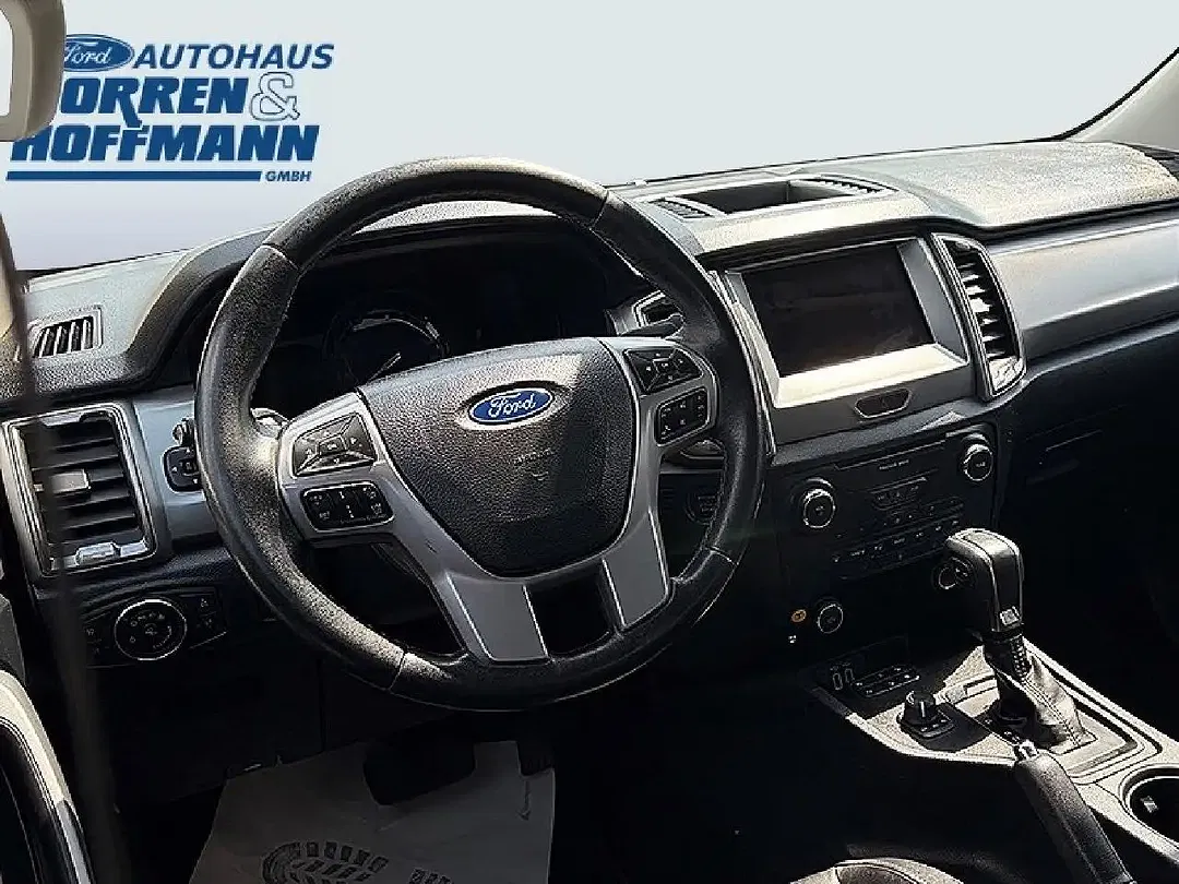 Ford Ranger - Thumbnail 4