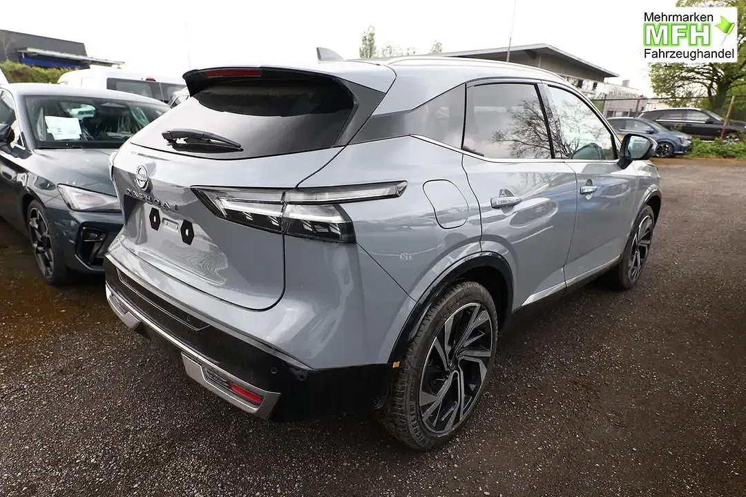 Nissan Qashqai - Thumbnail 2