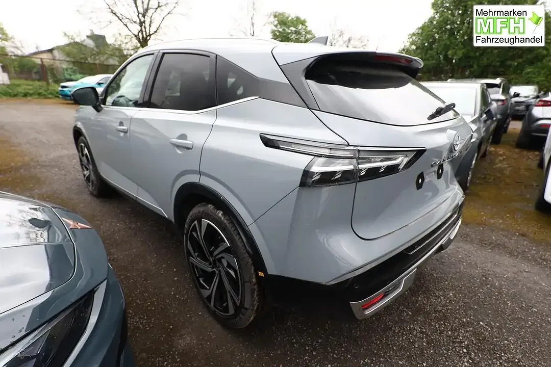 Nissan Qashqai - Thumbnail 3