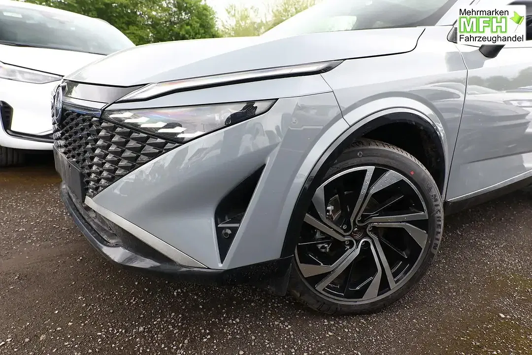 Nissan Qashqai - Thumbnail 4