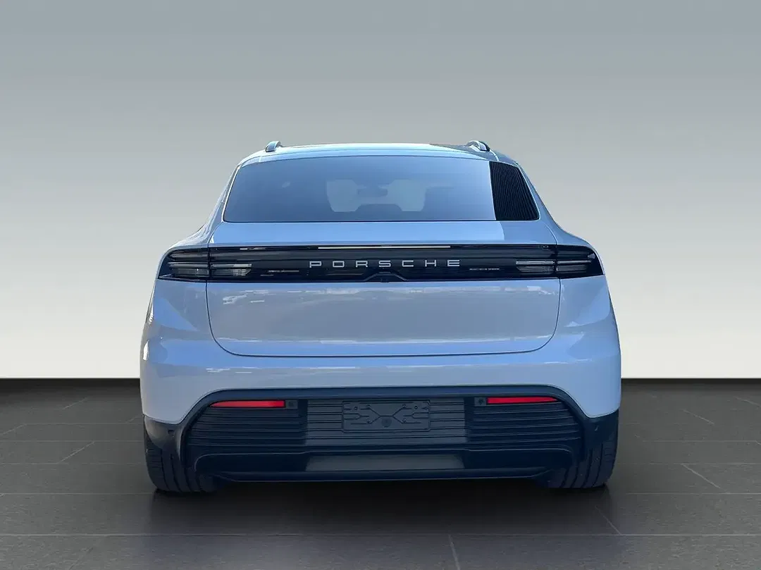 Porsche Macan - Thumbnail 7