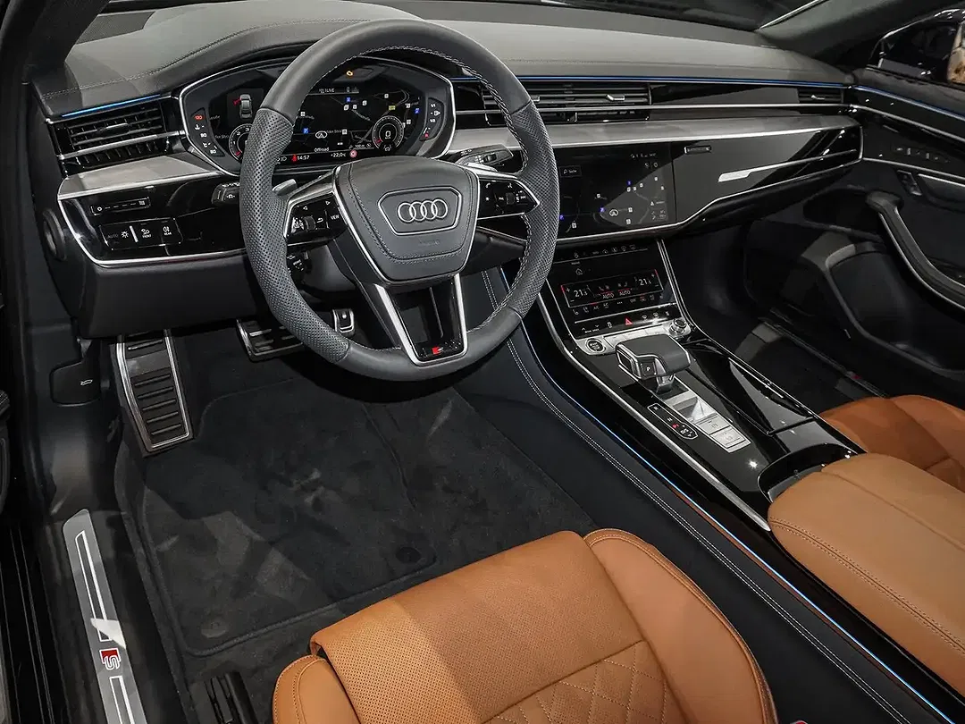 Audi A8 - Thumbnail 7