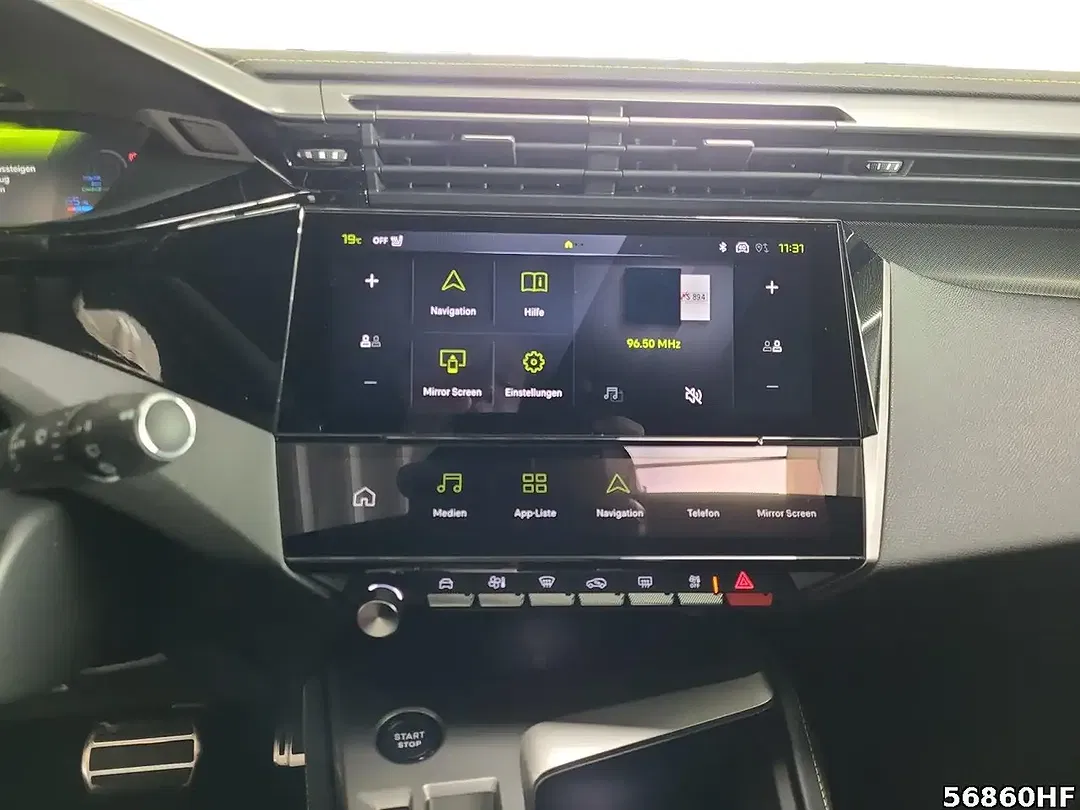 Peugeot 308 - Thumbnail 13