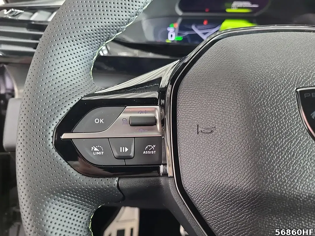 Peugeot 308 - Thumbnail 15