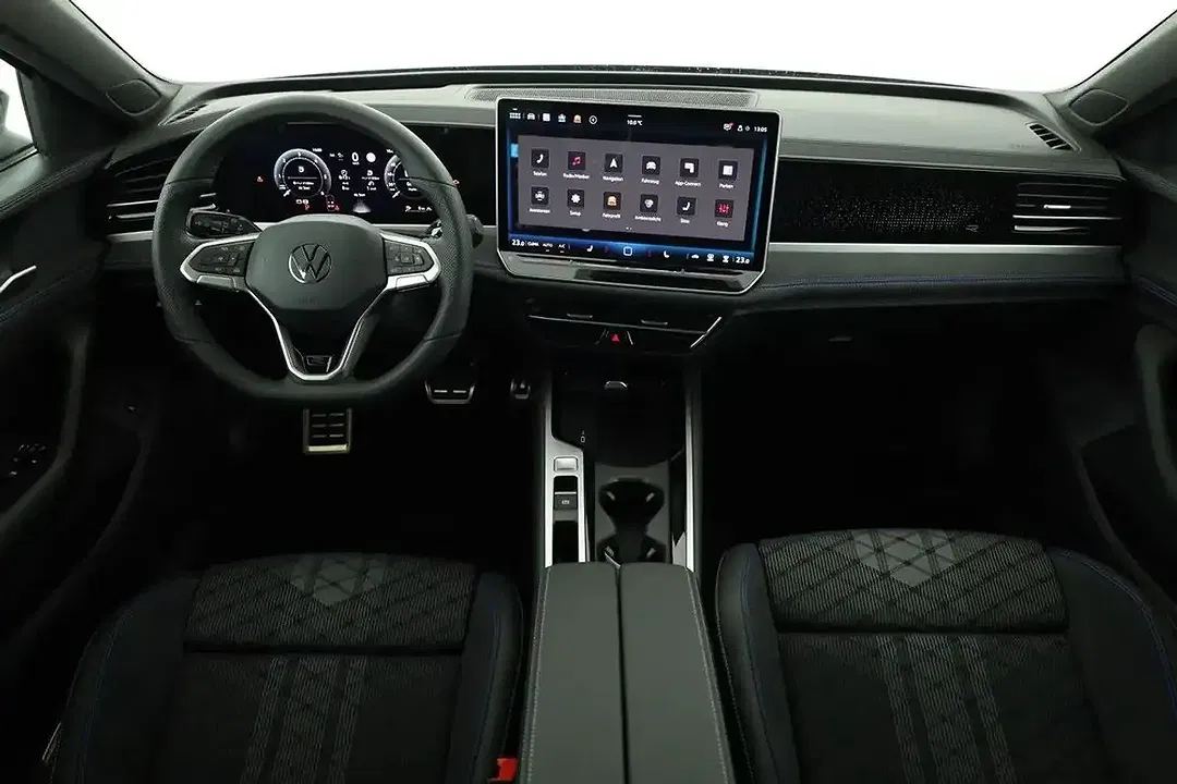 Volkswagen Passat Variant - Thumbnail 2
