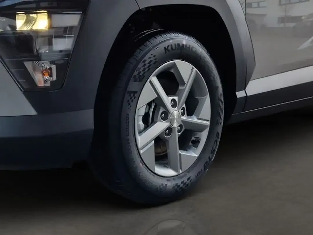 Hyundai KONA - Thumbnail 6
