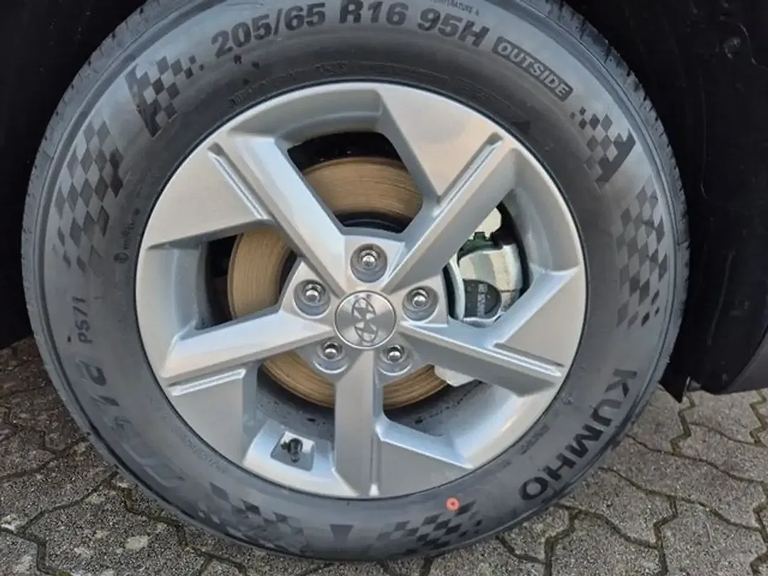 Hyundai KONA - Thumbnail 7