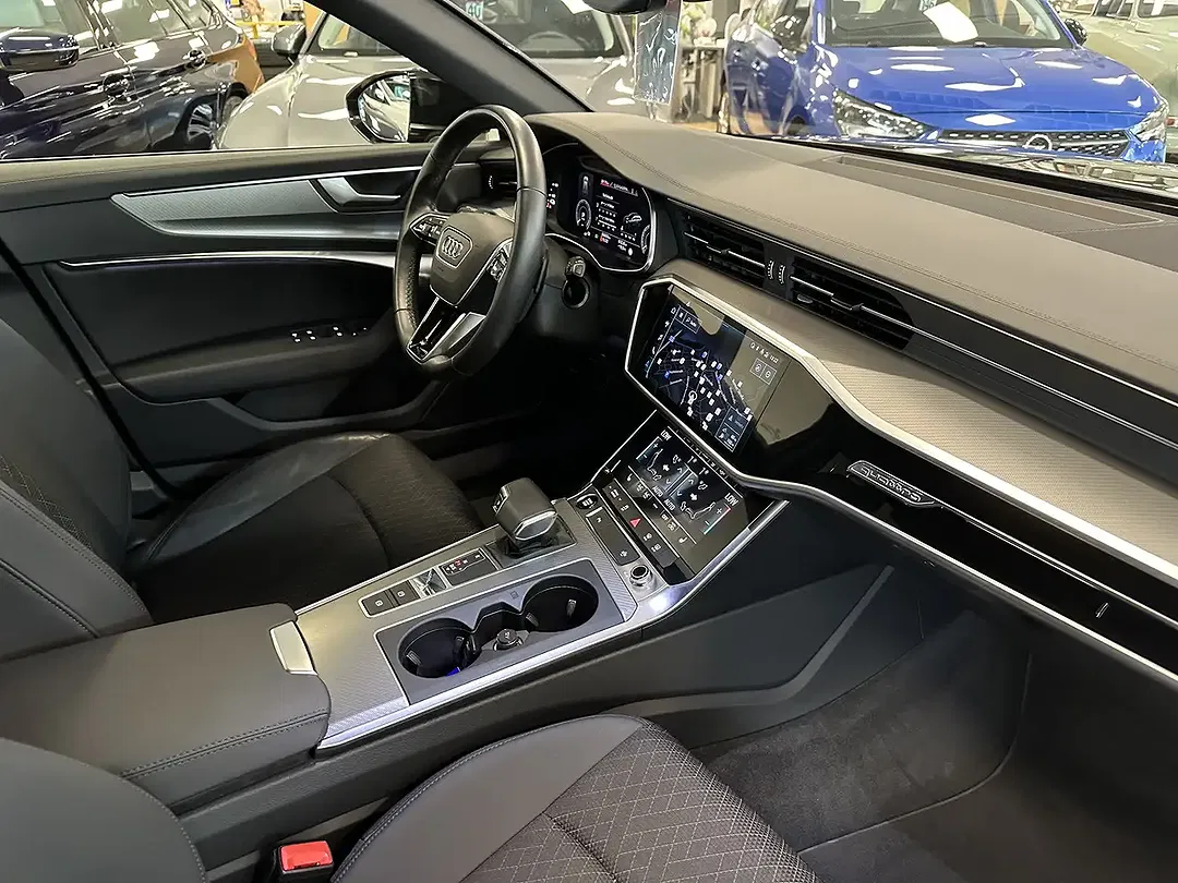 Audi A6 - Thumbnail 4