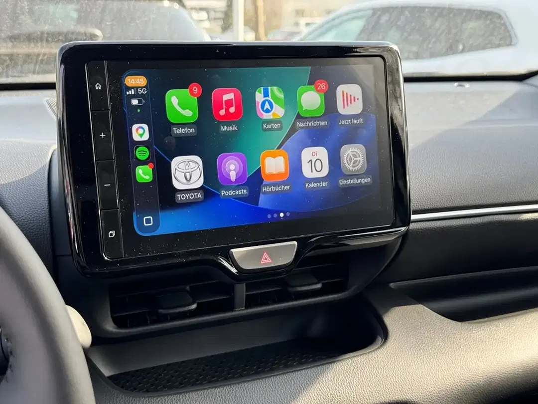 Toyota Yaris - Thumbnail 12