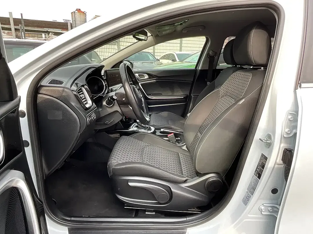 Kia Ceed SW / cee'd SW - Thumbnail 11
