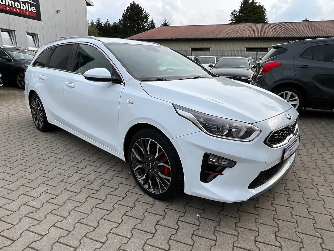 Kia Ceed SW / cee'd SW - Thumbnail 2