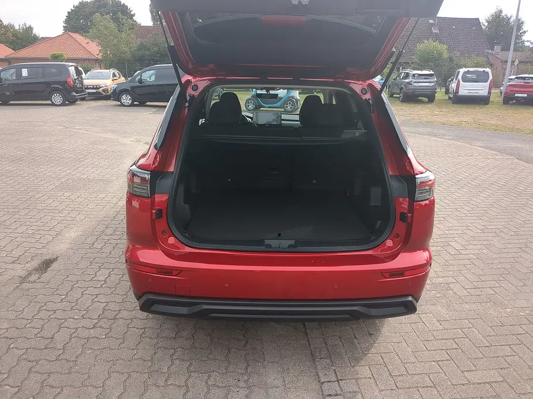 Mitsubishi Outlander - Thumbnail 15