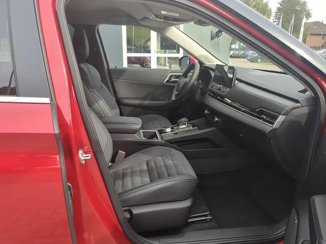 Mitsubishi Outlander - Thumbnail 9