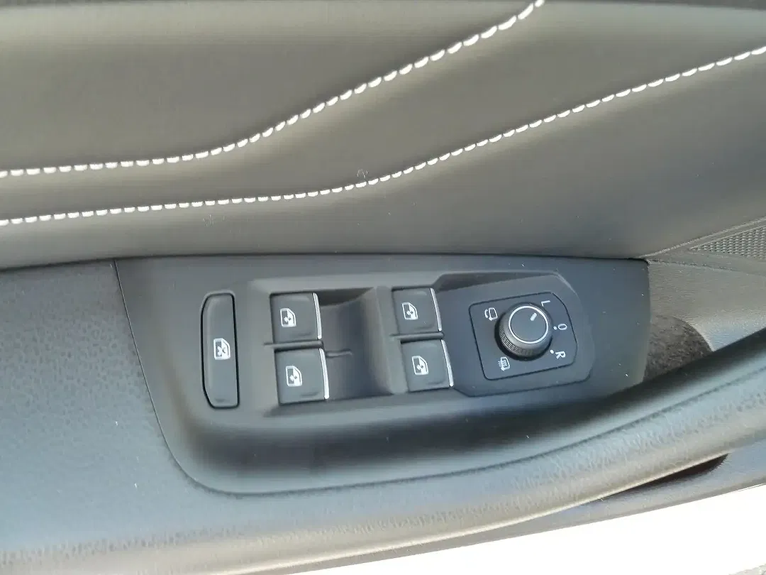 Volkswagen Passat Variant - Thumbnail 6