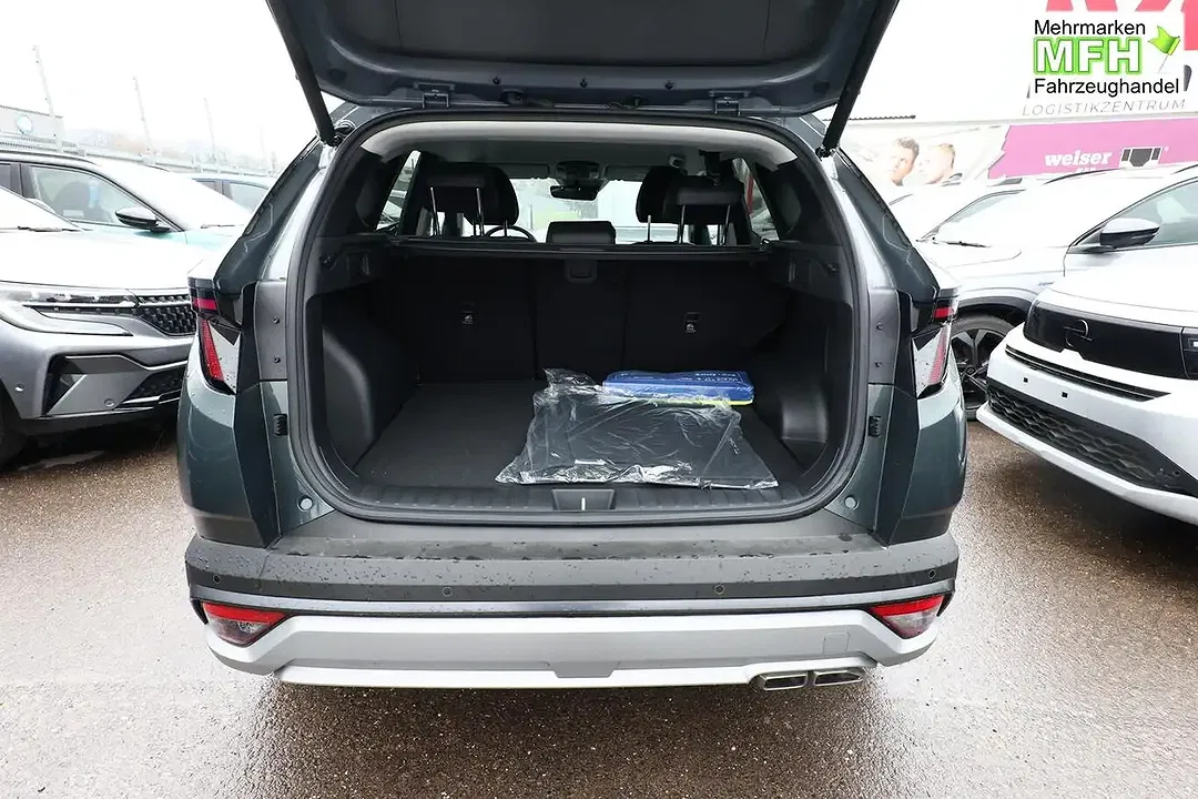 Hyundai TUCSON - Thumbnail 10