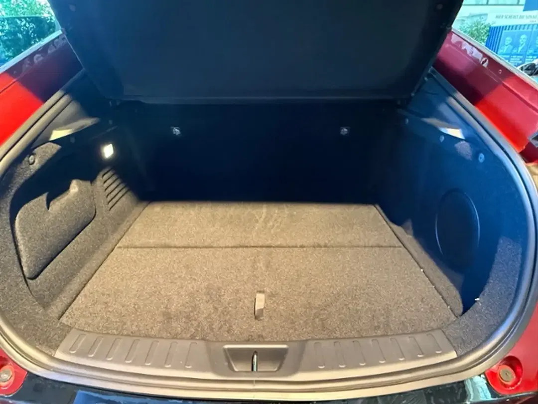 Mazda 6 - Thumbnail 11