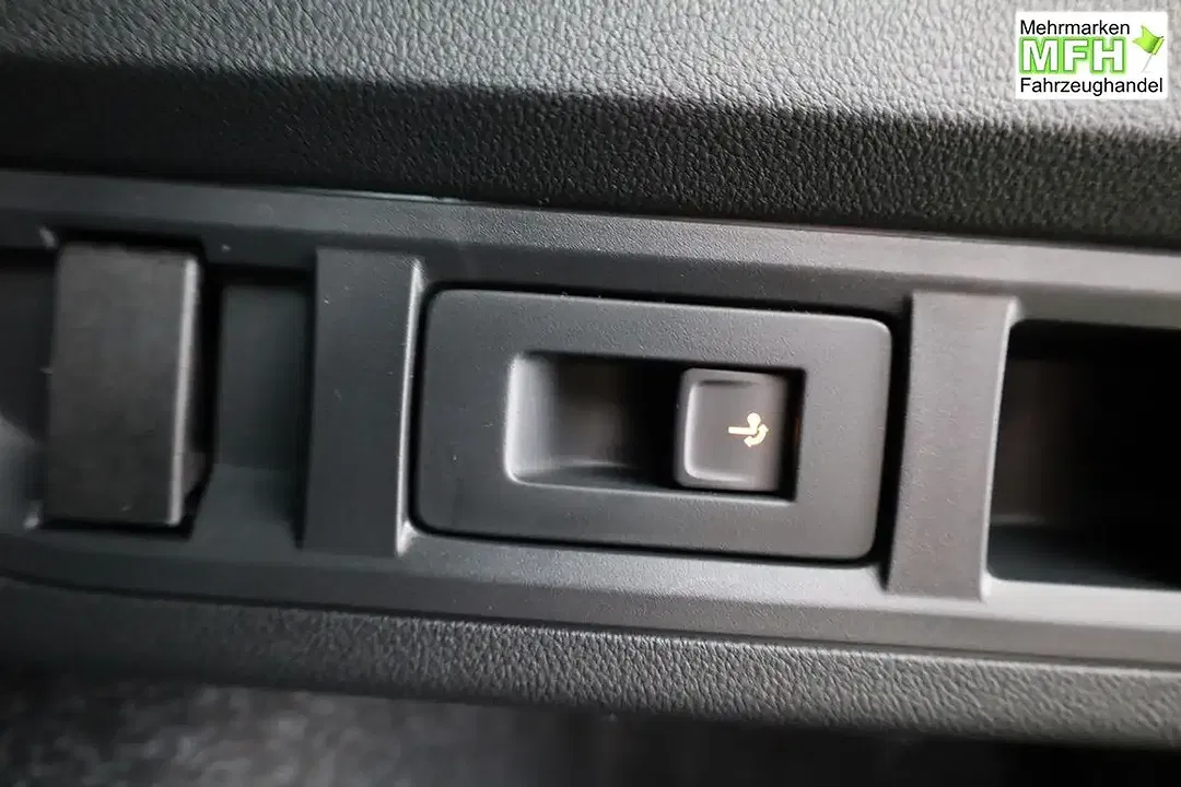 Skoda Octavia - Thumbnail 14