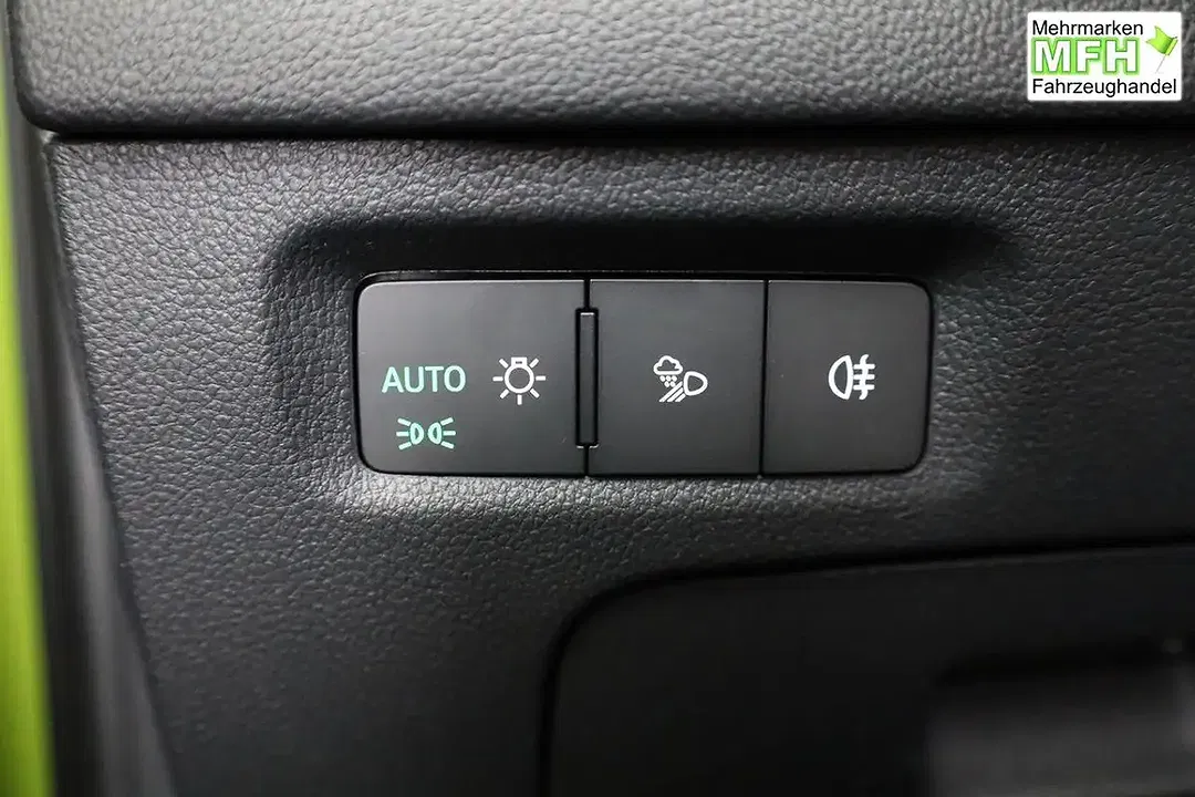 Skoda Octavia - Thumbnail 8