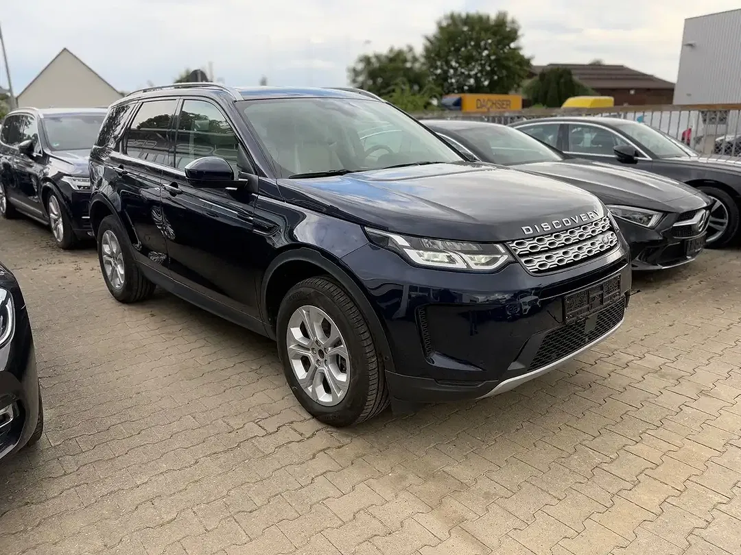 Land Rover Discovery Sport - Thumbnail 4